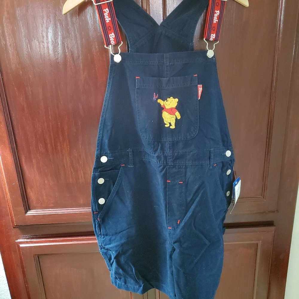 NWT Disney Winnie the Pooh Overall Shorts Size M